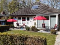 Ferienwohnung Kleine Krabbe 1 - Chambres d’hôtes Neuharlingersiel