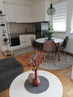 Apartman Lukana lll Banjaluka - Bed and Breakfast