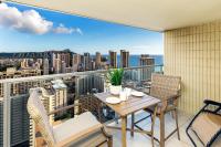 Ocean & Diamond Head View Studio at Waikiki - B&B Honolulu