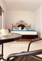 Standard Twin Room with Garden View