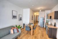 Modern and centrally located large one bedroom apartment KBON1-1 - B&B Pietà