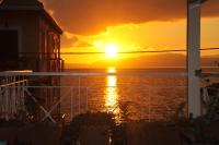 Asteri Apartments Mytikas 2-Bedroom Penthouse 360 Views - B&B Mytikas