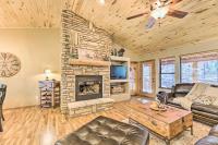 Peaceful Pines Cabin about 3 Mi to Fool Hollow Lake! - B&B Show Low