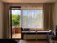 B&B Düsseldorf - Schöne, möblierte Wohnung mit Balkon und Tiefgarage - Bed and Breakfast Düsseldorf