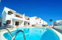 Heated pools-200m beach- Wifi - B&B Puerto del Carmen