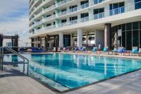 Penthouse Condo at Lyfe Resort and Residences - B&B Hollywood