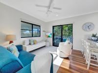 Serene Beachside Apartment - B&B Marcoola