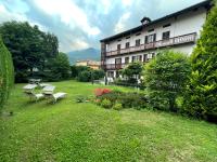 Dimora Fiorita Junior My Holiday Home - Chambres d'hôtes Varallo Sesia
