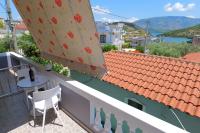 Superior Quadruple Room with Balcony and Lake View