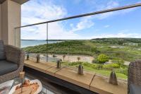 Apartment 10 Waterstone House - Luxury Apartment with Sea Views - B&B