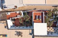 Maris Lindos Suites & Apartments - Bed and Breakfast