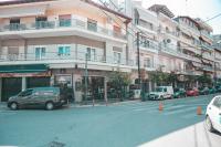 Lovely apartment with balcony in the city center - Bed and Breakfast Kateríni