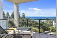 2 Ballin Wonderous White Waters - B&B Sunshine Beach
