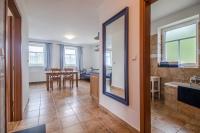 Appartamento con 1 Camera da Letto (4-5 Adulti)