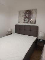 Apartment Sara Punta Skala - Ferienwohnung