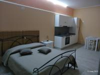 ALLOGGIO SALMONE nel CUORE DI SORIANO - Ferienwohnung Soriano nel Cimino