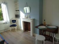 B&B London - CHARMING ENGLISH STYLE STUDIO FLAT - Bed and Breakfast London