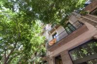 Aparteasy - Deluxe Family Apartments with Pool - B&B
