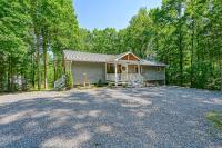 Five Bedroom Holiday Home