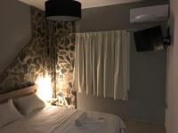 LMJ APARTMENTS - B&B Artémida