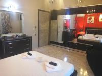 EnjoyRhodes Villa near Faliraki - Chambres d'hôtes Kalythiés