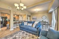 Grand Haven Condo - Walk to Nearby Hot Spots! - Chambres d’hôtes Grand Haven