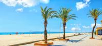 WELCS APARTAMENTO 012 EMP con terraza y vistas en el centro - Chambres d’hôtes Empuriabrava