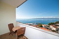 Camera Matrimoniale con Balcone e Vista Mare