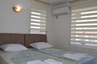 Camera Standard Doppia con Letti Singoli e con Vista Mare