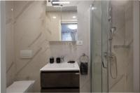 Habitación con cama grande 