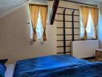 Quadruple Room with Shared Bathroom