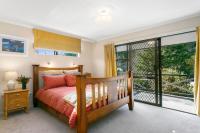 Queen Room with Garden View