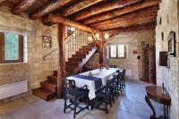 KANTARA HOUSE - A Rural Retreat of Comfort & Class!