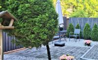 URABN APARTMENTS Studio with garden No 2A Chorzów Katowice FREE PRIVATE PARKING, Self CHECK-IN - B&B