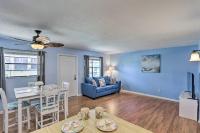 Idyllic Fort Pierce Retreat - Walk to Beach! - Chambres d’hôtes Fort Pierce