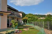 Apartment with terrace and sea view 2 - B&B Poljane