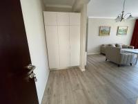 Appartamento con 3 Camere da Letto