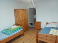 Chambre Triple avec Salle de Bains Privative