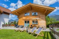 B&B Aich - Chalet Huber by Alpenidyll Apartments - Bed and Breakfast Aich