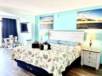 B&B Myrtle Beach - *BEACH, COMFY, SUNNY* *Great Pools, Hot Tubs, Lazy Rive & More*S44 - Bed and Breakfast Myrtle Beach