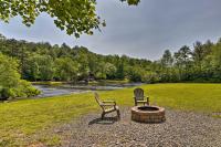 B&B Murphy - Peaceful Murphy Retreat with Grill and River Views! - Bed and Breakfast Murphy