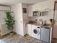 STUDIO SUNSET - Bed and Breakfast Sausset-les-Pins