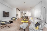 Stunning and design 2BDR Apartment - B&B