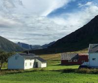 B&B Fredvang - Grandmothers cosy Farmhouse - Bed and Breakfast Fredvang