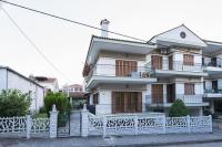 AIWA Διαμέρισμα 130τμ 1ου ορόφου σε διώροφη οικία - B&B Anatolí