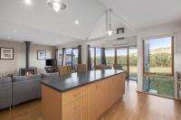 Otway Vista 12 - BYO Linen - Bed and Breakfast Apollo Bay