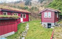 Nice Home In Hyllestad With 2 Bedrooms And Wifi