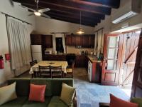 Two-Bedroom Cottage with Fireplace (Pantelis House)