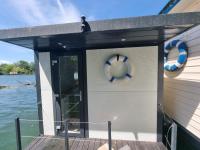 Hausboat Vlnka - B&B Bratislava