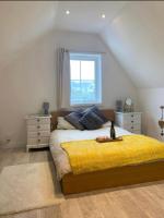 Romantic hideaway, seconds away from Perran beach - B&B
